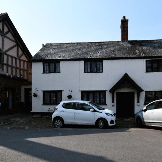 2 And 4, Castle Hill