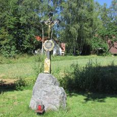 Kříž na východním okraji Kojčic v místní části Boučí