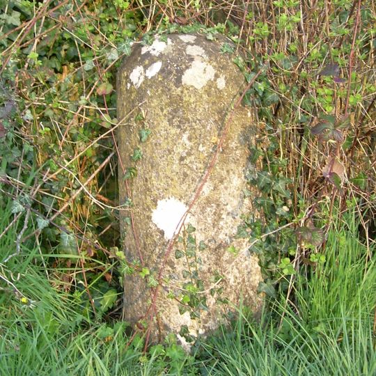 Milestone, Woodstock Road; Royal Sun Inn PH, by St Juliana