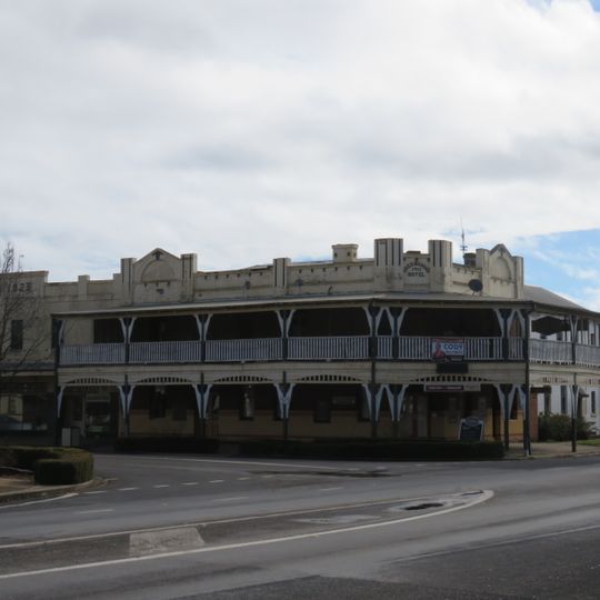 Freemasons Hotel, Molong