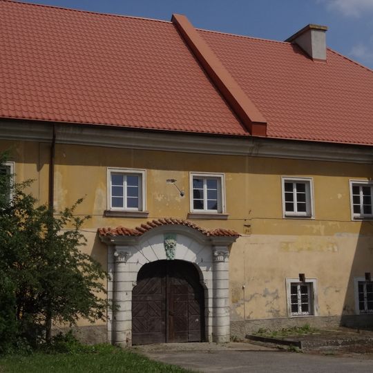 Hospodářský dvůr čp. 7, 8 a 106