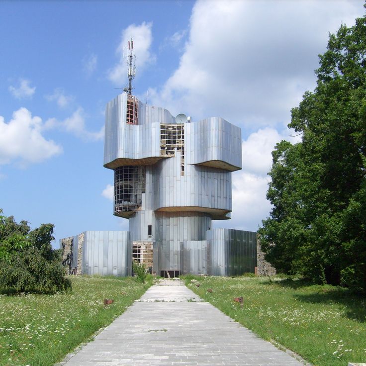 Spomenik na Petrova Gora