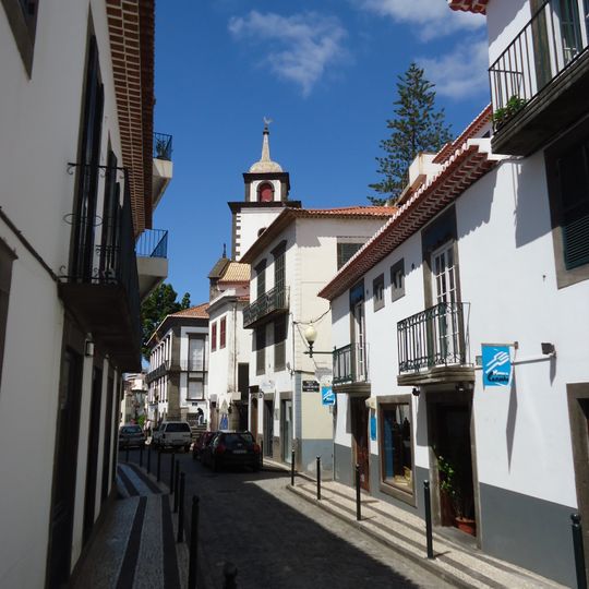 Edifício na rua de São Pedro, n.º 12
