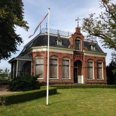 Rentenierswoning met aangebouwd achterhuis