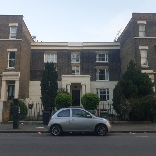 5, Prima Road Sw9