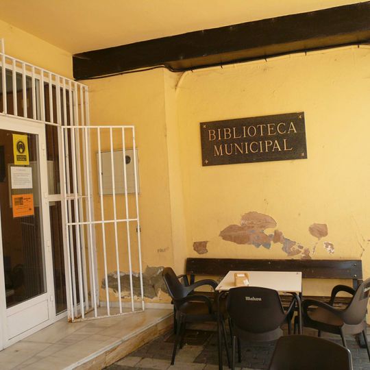 Biblioteca Pública Municipal de La Pola de Gordón - Antonio Gamoneda