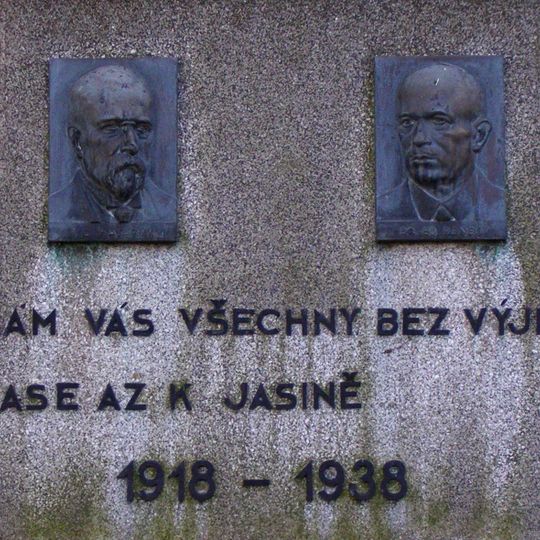 Pamětní deska Tomáše Garrigua Masaryka a Edvarda Beneše