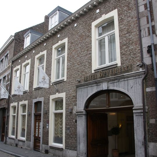 Papenstraat 11, Maastricht