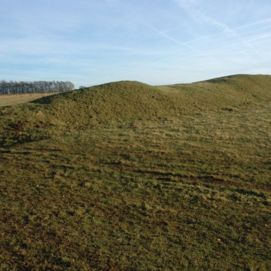 Beckbury camp, Hailes