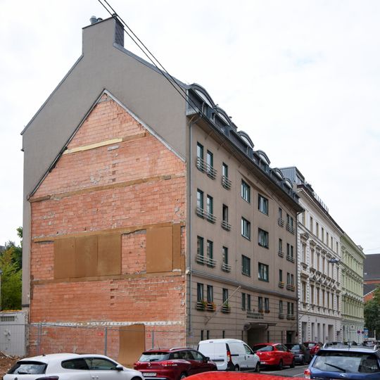 Wohnhausanlage Karolinengasse 15