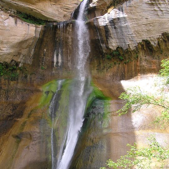 Lower Calf Creek Falls