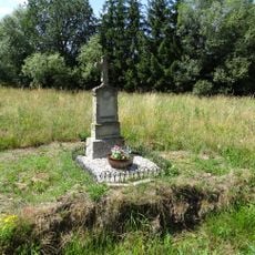 Kříž u čp. 11 v Lešovicích