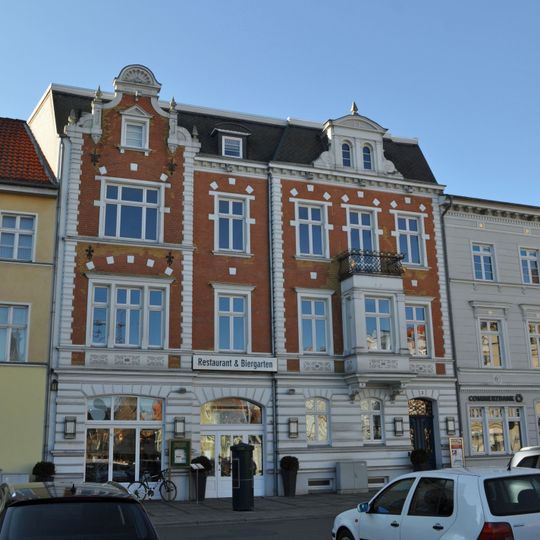 Neuer Markt 2