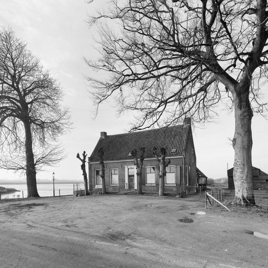 Opslag 2, Elst, Utrecht