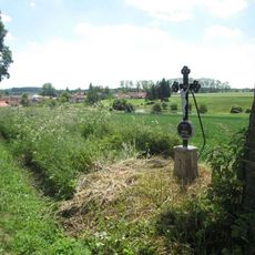 Kříž severně od Těmic