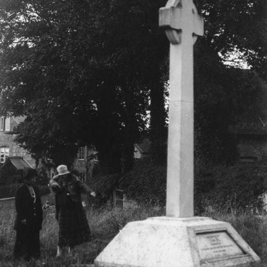 Calbourne War Memorial