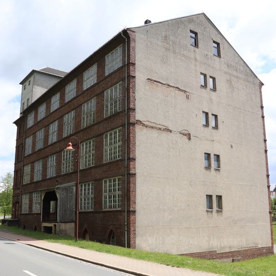 Auerbacher Straße 34