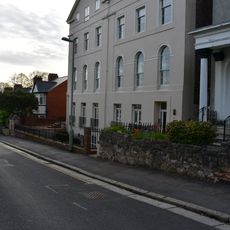 13 & 14 (1-10 Clifton Court), Clifton Hill