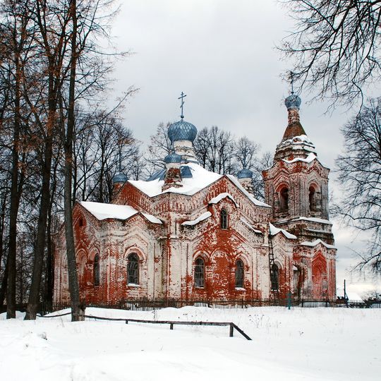 Holy Trinity church, Domovitsy