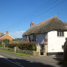 Woodman's Stoop Including Adjoining Barn To South West