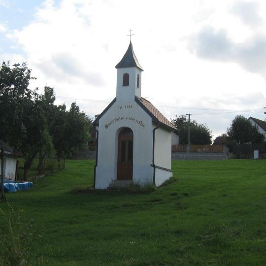Kaple svatého Václava na návsi v Bukové