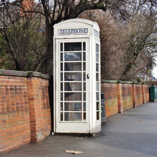 K6 Telephone Kiosk Adjoining Boundary Wall At Ferens Havens