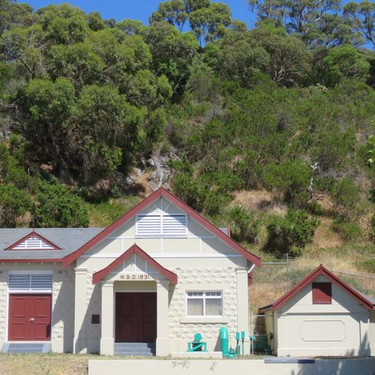 Riverside Drive Pumping Station, Mounts Bay Road