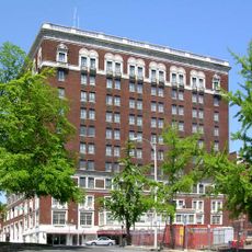 Patrick Henry Hotel