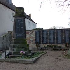 Denkmal für die im Ersten Weltkrieg Gefallenen August-Bebel-Straße -