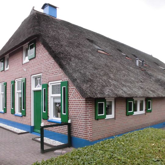 Middenwolderweg 4, Staphorst