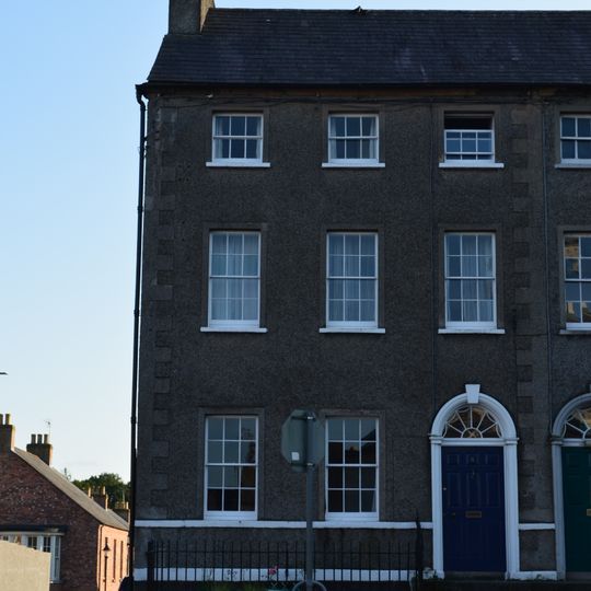 8 The Square Hillsborough County Down Bt26 6ag