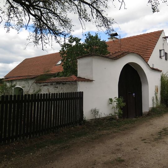 Dům, Svéradice, č.ev. 4