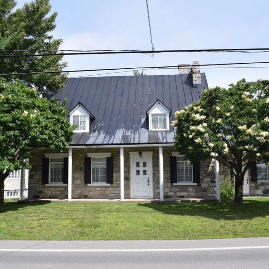 Maison Dominique-Charbonneau