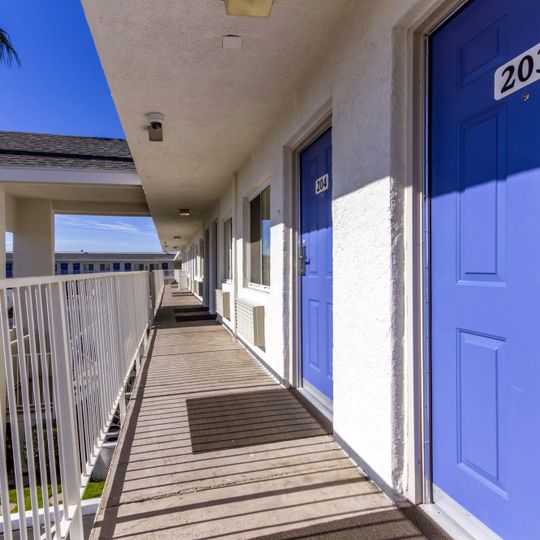 Motel 6 Phoenix Airport - 24th Street