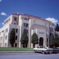 Colfax County Courthouse