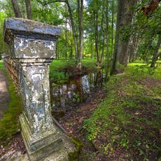 Tiltiņš ar betona margām