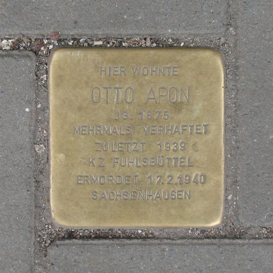 Stolperstein en memoria de Otto Aron