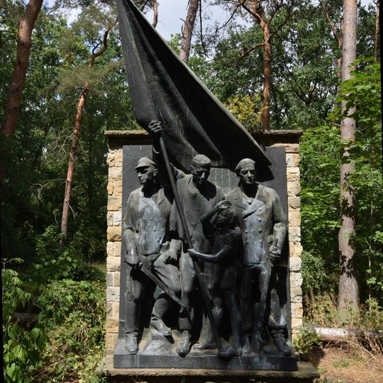 Aus der Asche unserer Toten