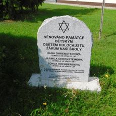 Pomník dětským obětem holocaustu v Čechticích