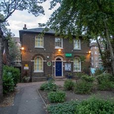 147, Brixton Road Sw9