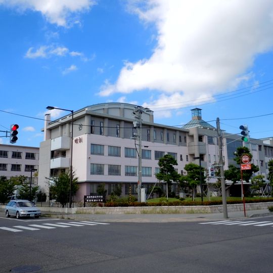 Niigata Meikun Junior and Senior High School