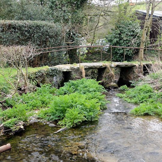 Footbridge 100 M North-East Of Courtledge Cottage
