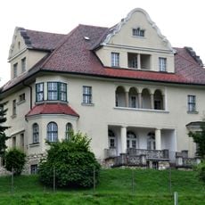 Villa Maire, Velden