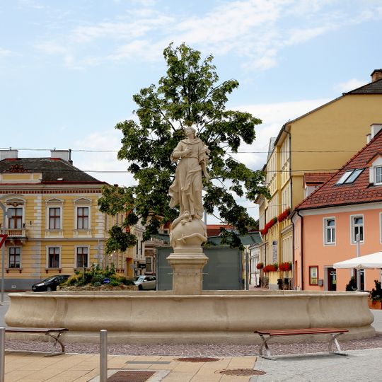 Maria Immaculata Brunnen, Langenlois