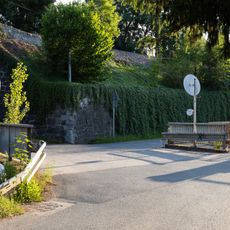 Most západního konce Mládkovy ulice přes Dalejský potok