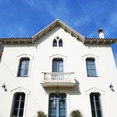House in passeig del Remei, 40-42