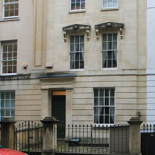 52 And 53, Queen Square