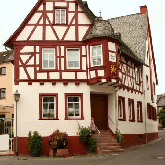 Haus Rheinstraße 1