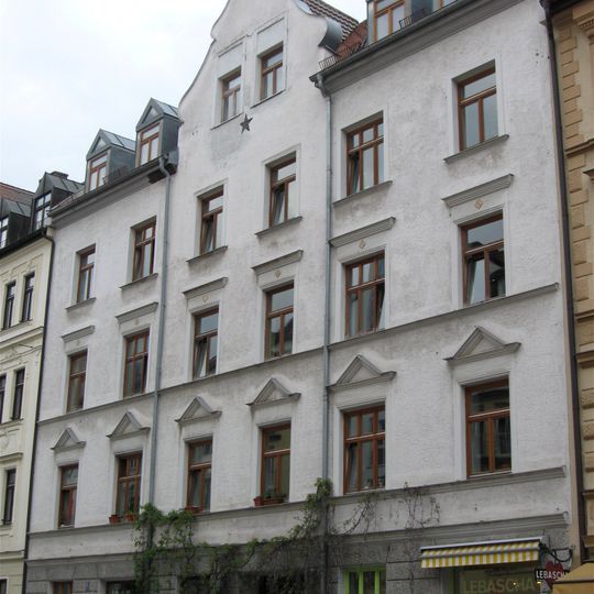 Mietshaus