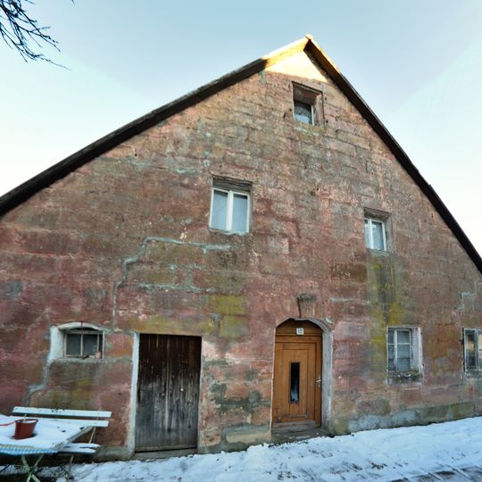 Erdgeschossiges Bauernhaus
